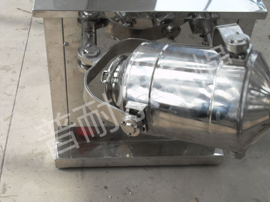 SYH系列三維多向運(yùn)動(dòng)混合機(jī)